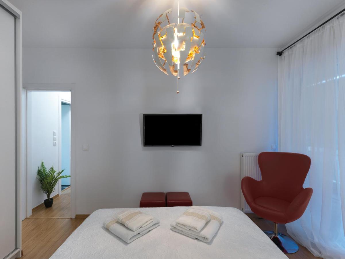 Elegant Apartment In Glyfada Atena Exterior foto