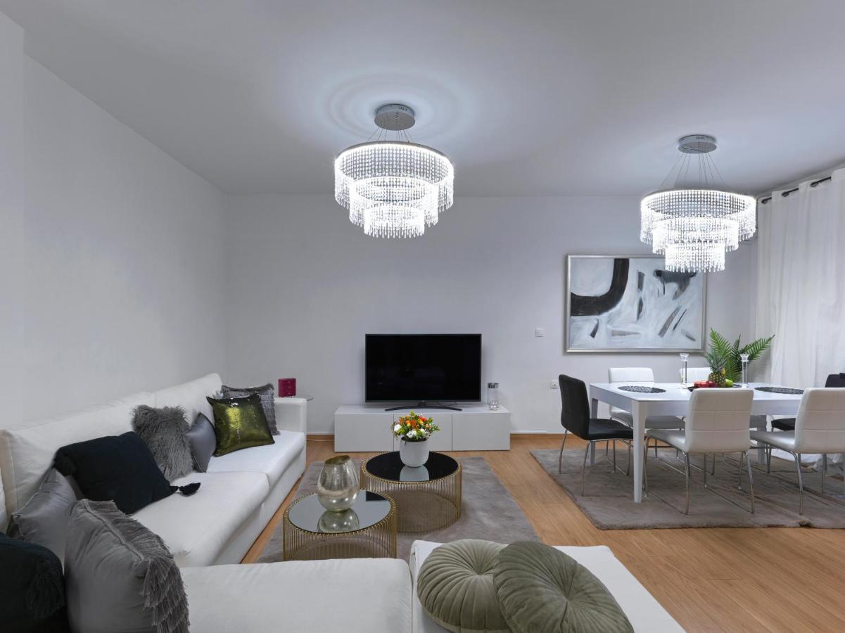 Elegant Apartment In Glyfada Atena Exterior foto